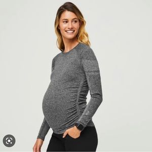 Figs Maternity Salta under scrub
